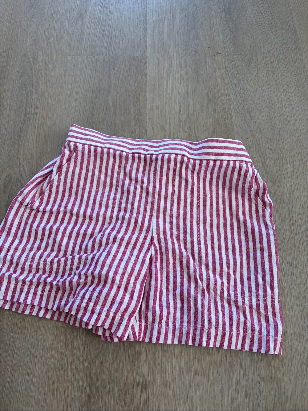 Banana Republic Linen Blend Shorts Red Striped Size Small
